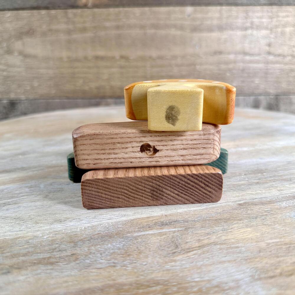 Eric and Albert - Wooden Forest Foliage Trees Waldorf Montessori Open Ended Toy - Picture 9 of 12